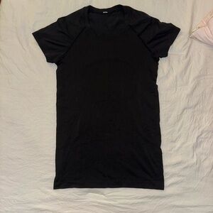 Lululemon Black Swiftly Tech Shirt Sleeve